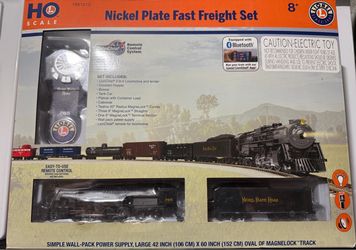 Lionel HO Train Set