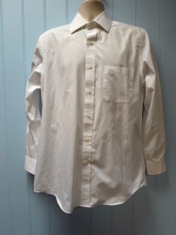 Men's White Button-Down Dress Shirt