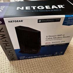Great Modem With Box and Cords 