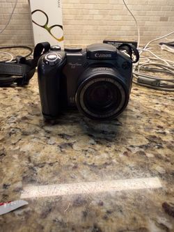 Vintage 2000s Canon PowerShot S3 IS