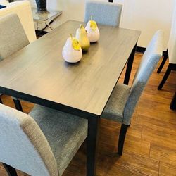 5pc Dining Room Table Set 