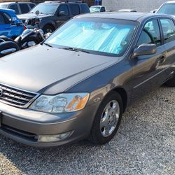 2004 Toyota Avalon