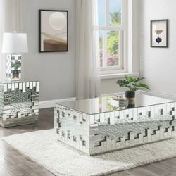 Nysa Coffee + End Table

