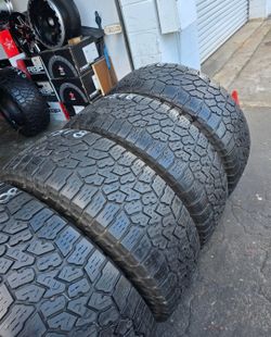4 used tires Lt37x12.50r18 Falken Wldpeak AT3 $250.00 all 4