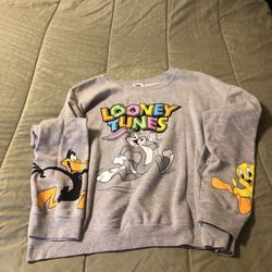Women’s 2XL Looney Tunes Bugs Daffy & Tweety Sweatshirt