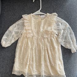 Flower Girl / Little Girl Cream / White Dress 