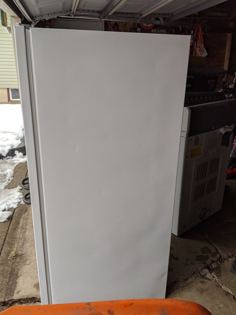 Kenmore Frost Free Commercial Upright Freezer for Sale in CARPENTERSVLE