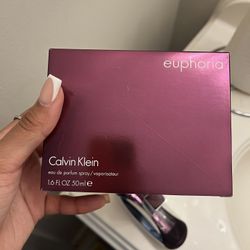 Calvin Klein Euphoria Women’s Perfume 