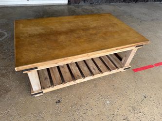 Pottery barn coffee table