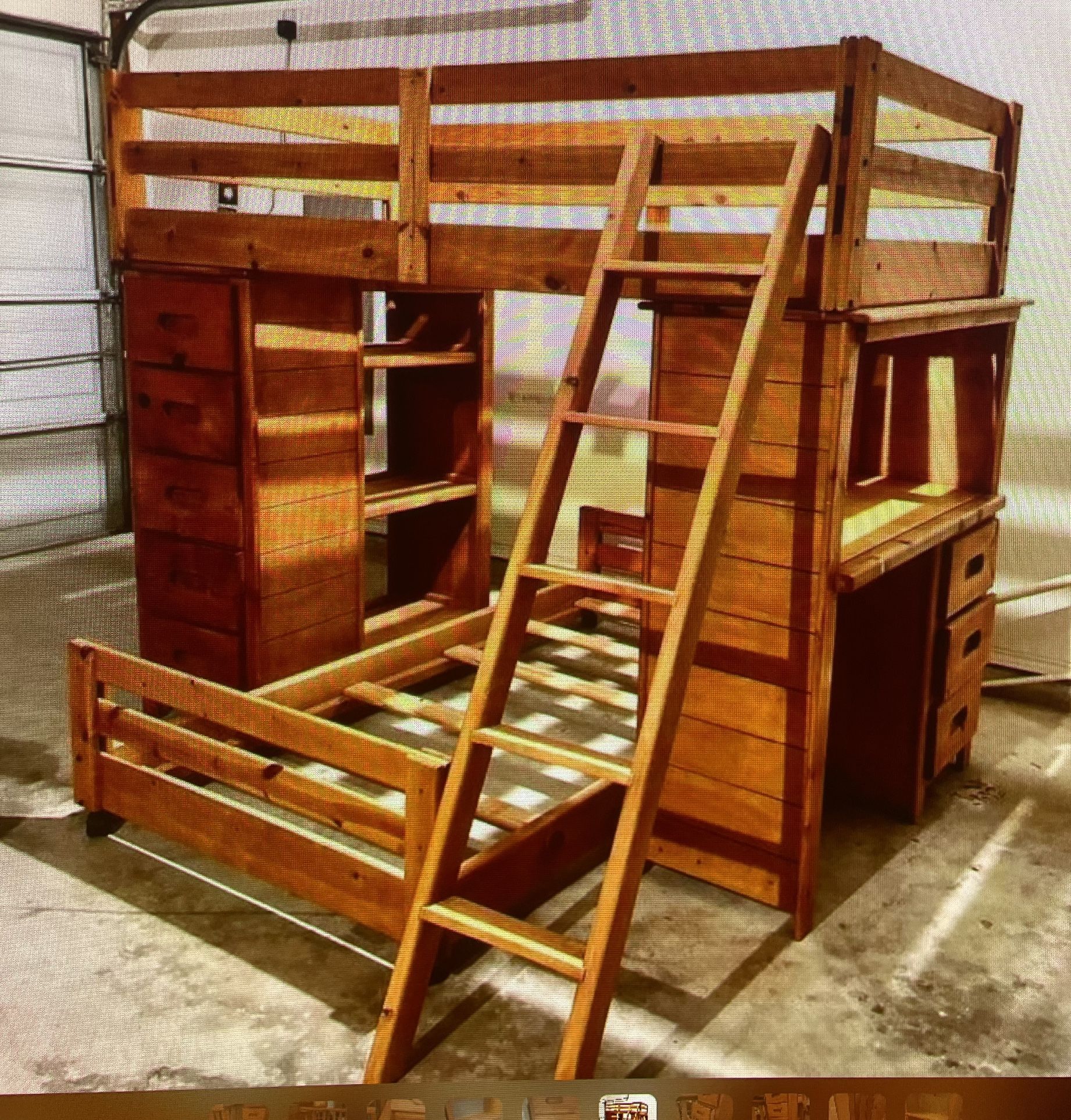 Disassembled Bunk Bed / Litera for Sale in Miami, FL - OfferUp