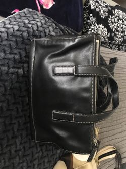 Coach leather purse like new