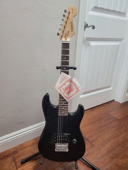Fender Sonic Stratocaster youth guitar
