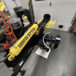 Brand New Gas Wood Log Splitter With Oil Funnel And Hydraulic Oil