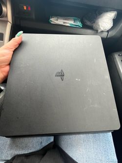 PlayStation 4 good condition