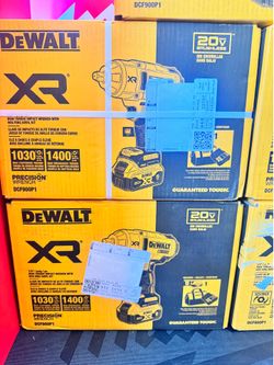 DeWalt XR 20V MAX Brushless High Torque Impact Wrench Kit