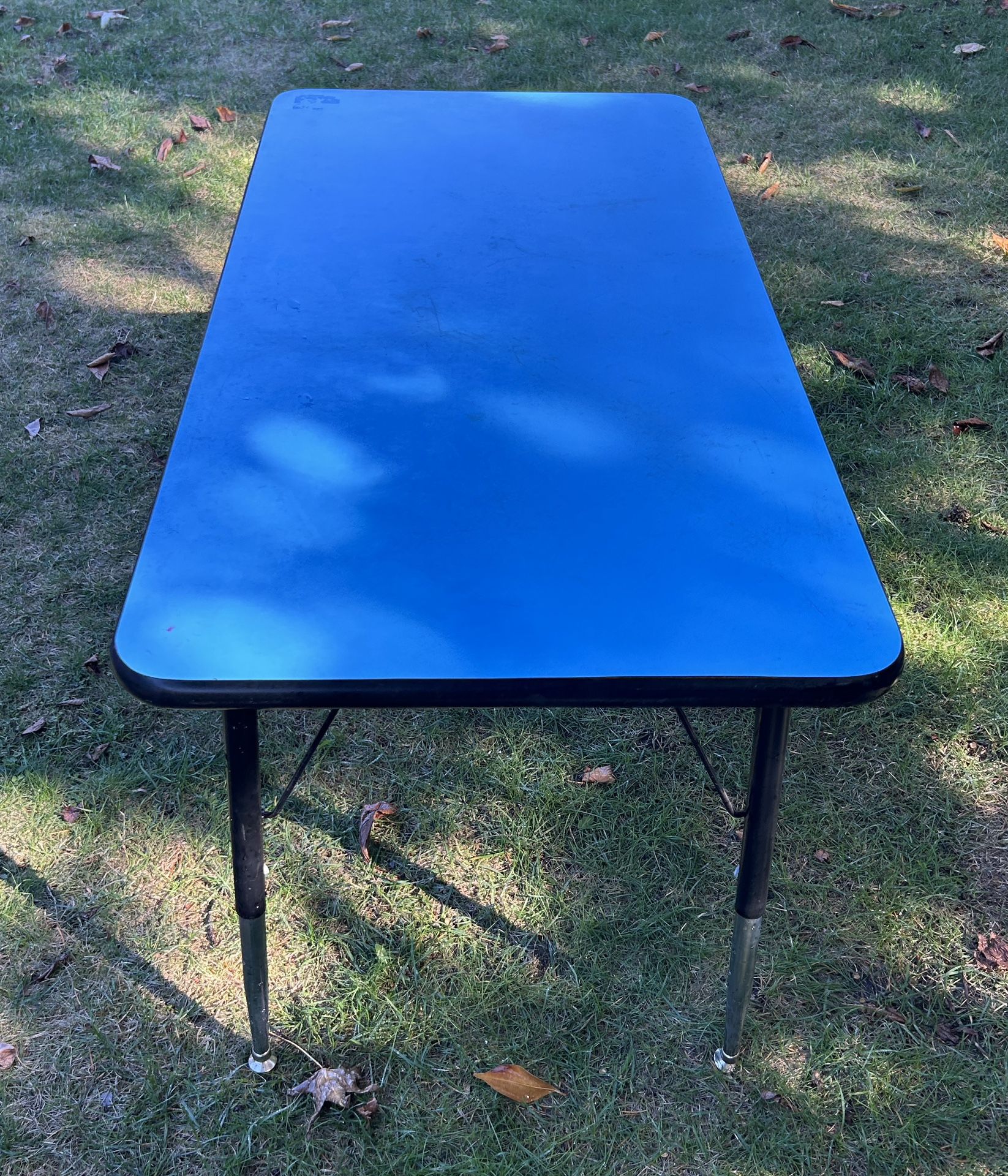 Kids Table And Chairs