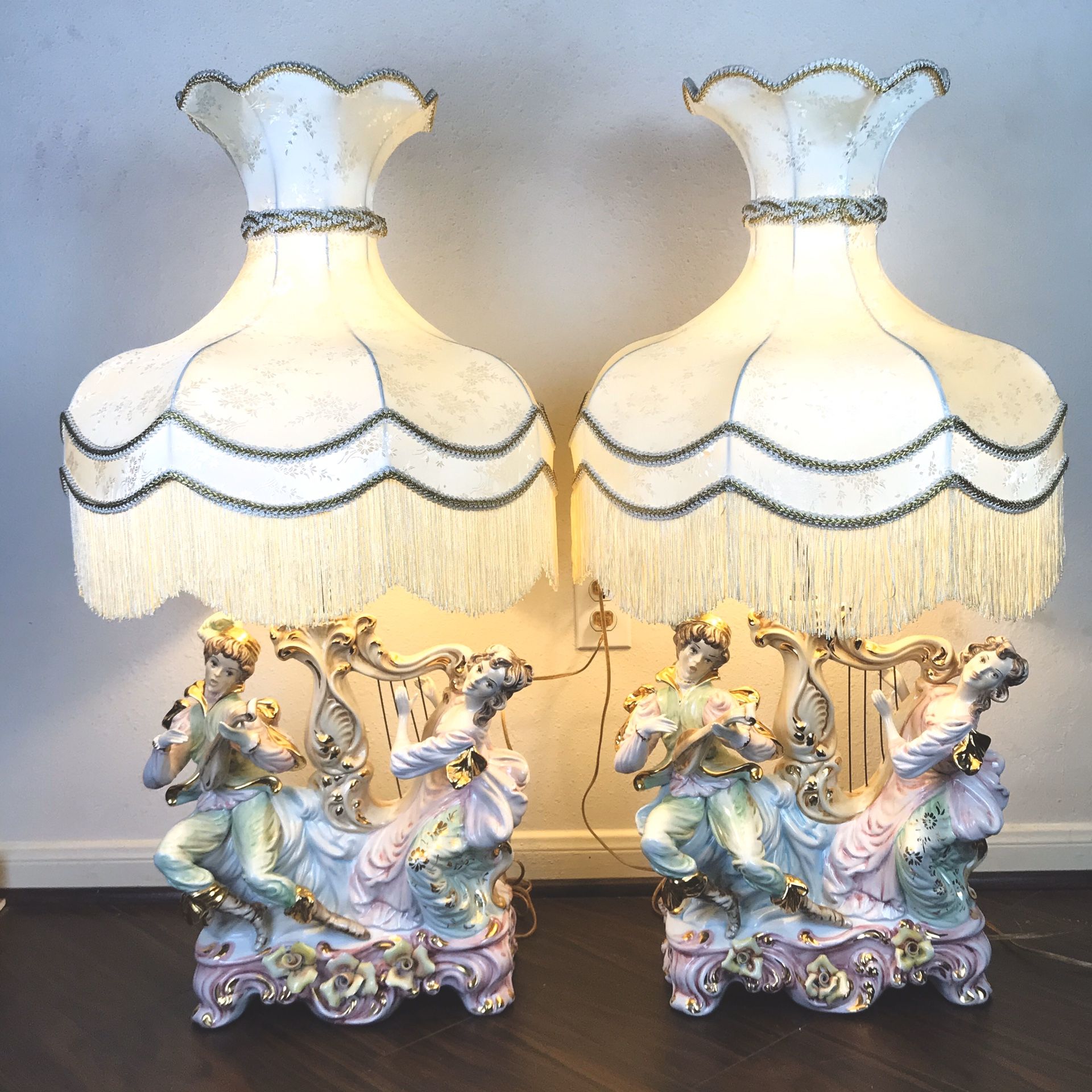 Pair Of Large Vintage Antique Capodimonte Porcelain Lamps Victorian