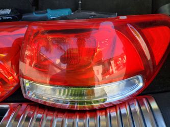 2017 And Up Kia Sorento Model Right passenger side $80