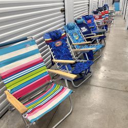 Beach Chairs Tommy Bahama Rio And Other Brands Prices Varies Between $25  And $35 Each All On Very Good Condition . See Pictures ! 