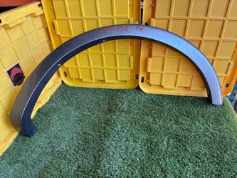 2009 / 2014 FORD F150 RIGHT PASSENGER FENDER FLARE FACTORY OEM
