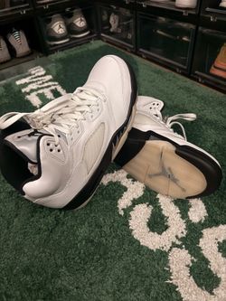 Jordan 5 Reverse Metallic