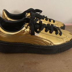 Puma Size 9.5 Basket Platform Metallic Gold-Gold-Puma Black sneakers