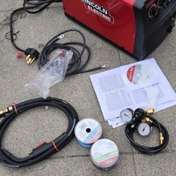 Lincoln Electric
Weld-Pak 180 Amp MIG Flux-Core Wire Feed Welder, 230V, Aluminum Welder with Spool Gun sold separately
1.3k
Lincoln Electric - Weld-Pa