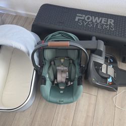 Uppababy Carseat/Bassinet Bundle