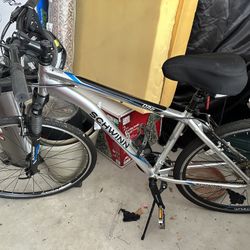 Schwinn Adult Road Bike dR2 for Sale in Morgan Hill CA OfferUp