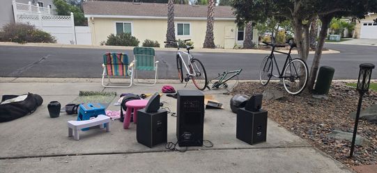 Garage sale now