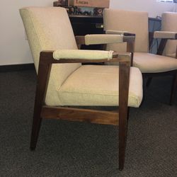 Gunlocke Chairs