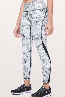 Lululemon | Floral | Train Times | Leggings |  25" inseam | Size 10