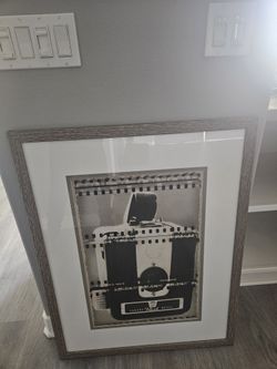 2 Framed Wall Art