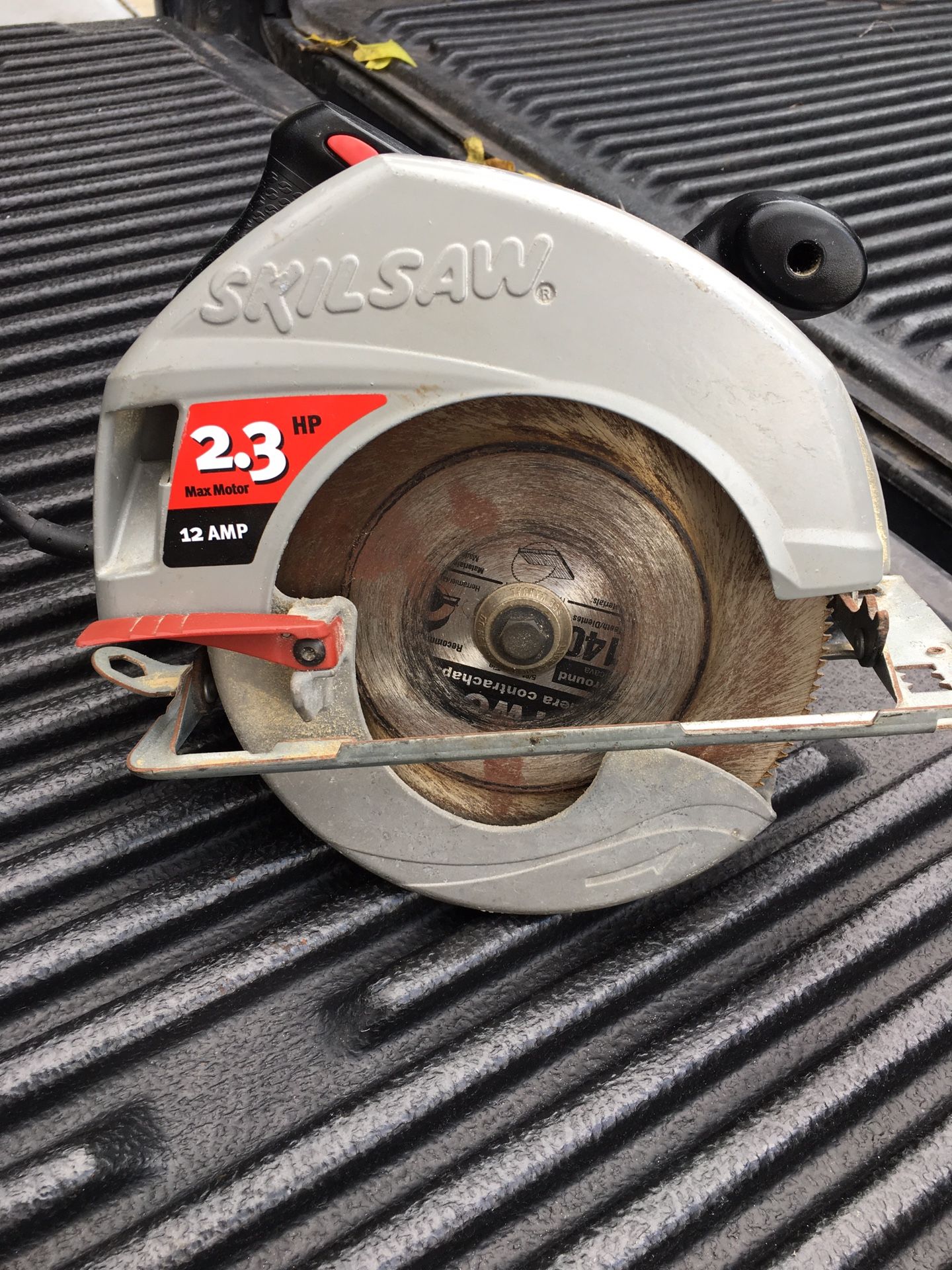 Skilsaw circular saw