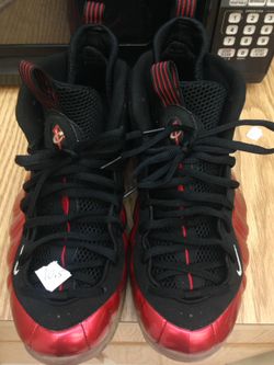 Nike foamposite one red metallic size 10.5