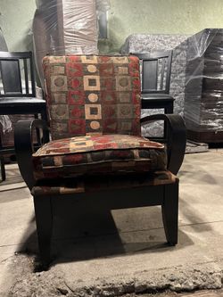 Luxury Chair $100