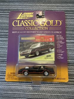 Johnny Lightning Classic Gold 1986 Monte Carlo SS
