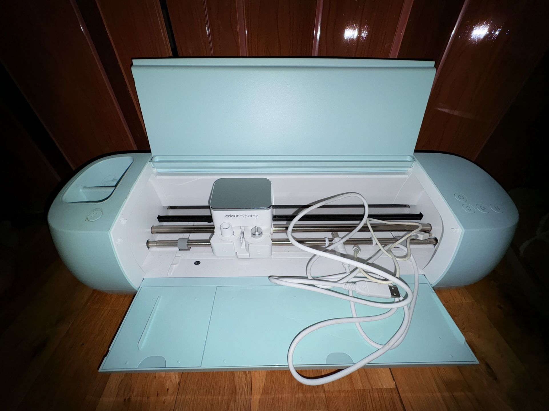 Cricut Explore 3 And Shirt press