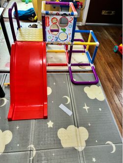 slide and Climbing Jungle  Gym Play Set with Toss Game