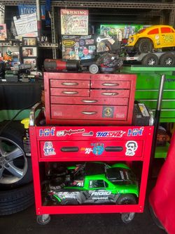 Us general tool cart and box