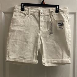 Brand New Ladies Brite White Bermuda Shorts Size 12P