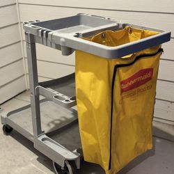 Rubbermaid 