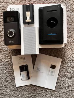Ring Video Doorbell with Battery, Chime and Solar Charger