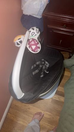 4 moms swing