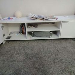 Tv entertainment center