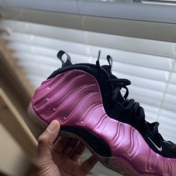 Nike Foamposite One “Pearlized Pink” ***Need Gone***