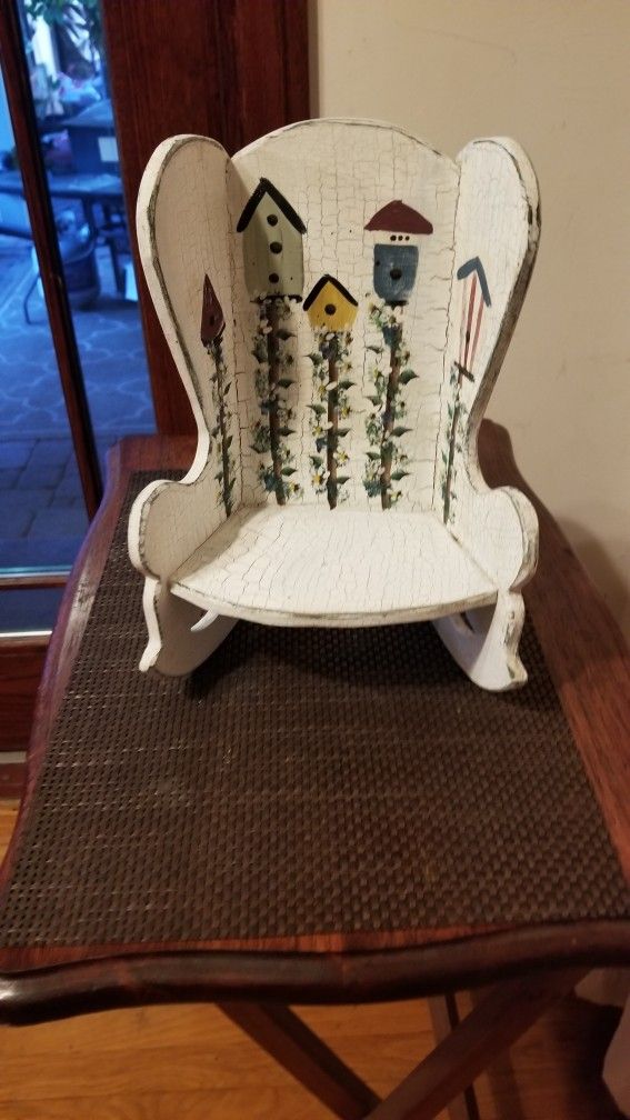 Country Motif Rocking Chair for Dolls or Planter: Cracked Patina Finish, Hand Painte