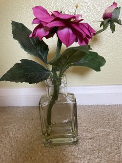 Home Decor accent  Vase With Pink Flower