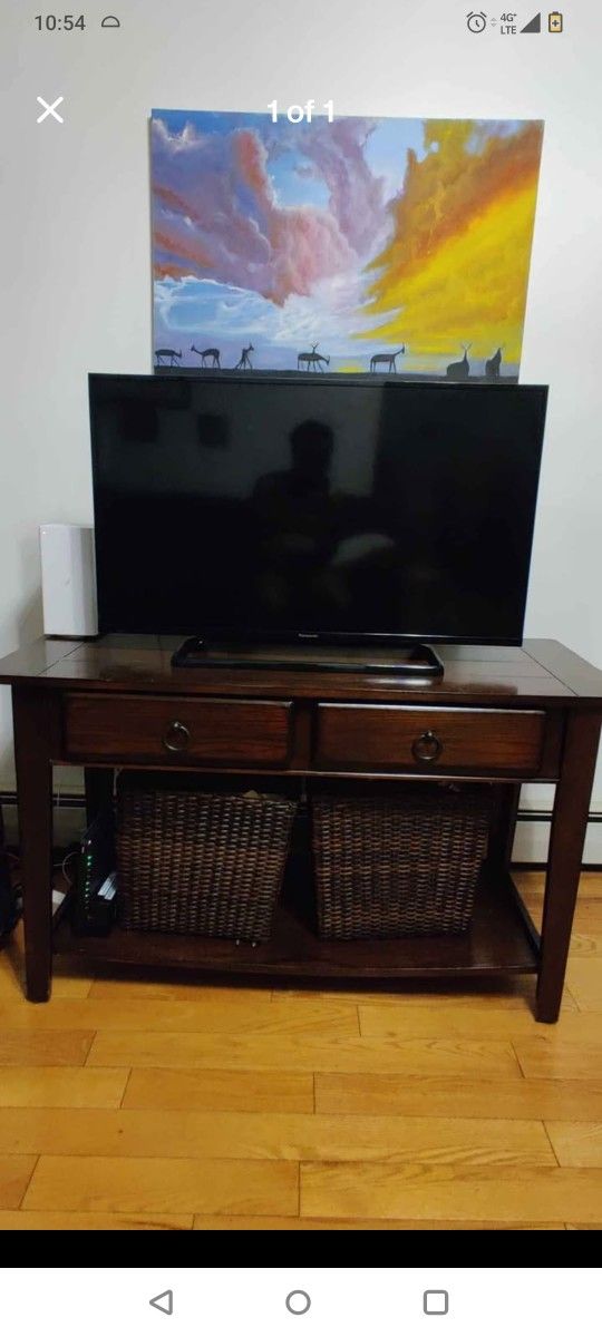 Counsel Table / TV Stand