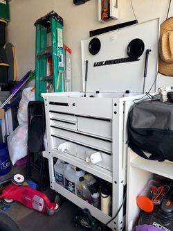 Us general 5 drawer tool box with keys